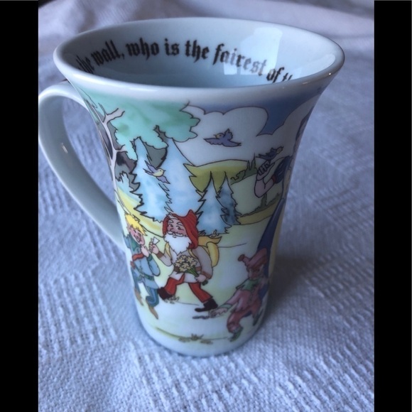 Paul Cardew Snow White Dwarfs 2012 Tall Coffee Tea Mug - Picture 1 of 6